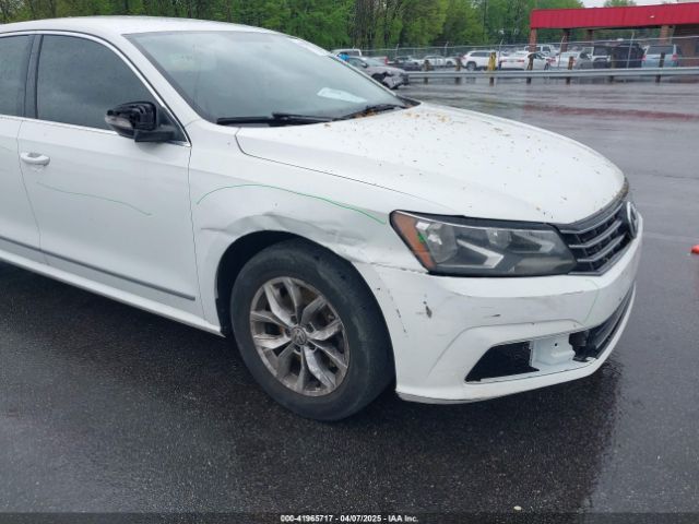 1VWAT7A38GC056495 Volkswagen Passat 1.8t S