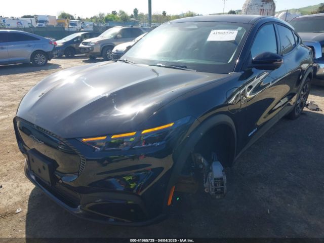 3FMTK1R41RMA50110 Ford Mustang Mach-e Select