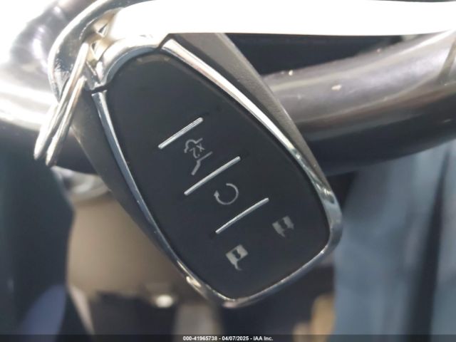 2GNAXSEV5J6288095 Chevrolet EQUINOX LT
