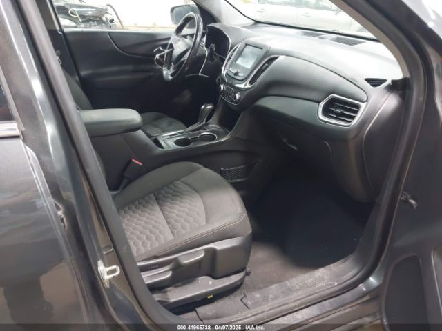 2GNAXSEV5J6288095 Chevrolet EQUINOX LT