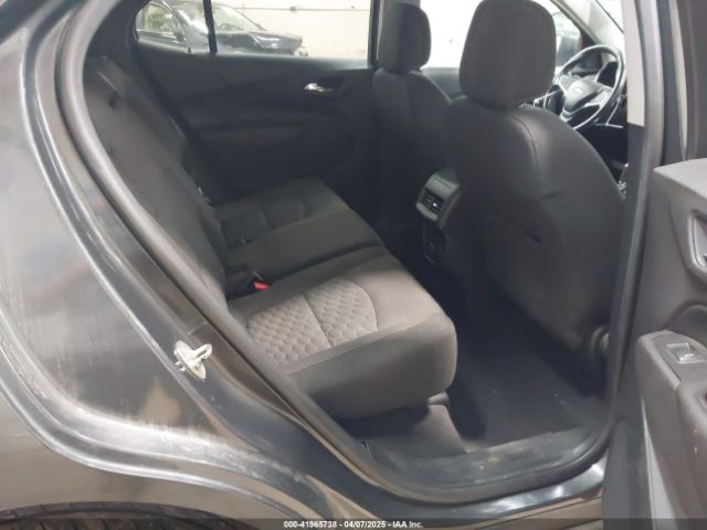 2GNAXSEV5J6288095 Chevrolet EQUINOX LT