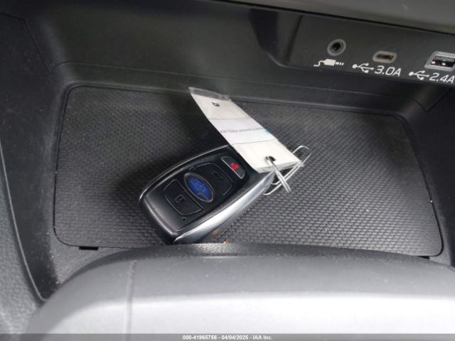 JF2GUADC9R8304800 Subaru Crosstrek Premium