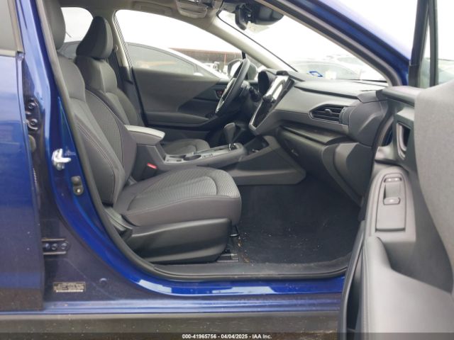 JF2GUADC9R8304800 Subaru Crosstrek Premium