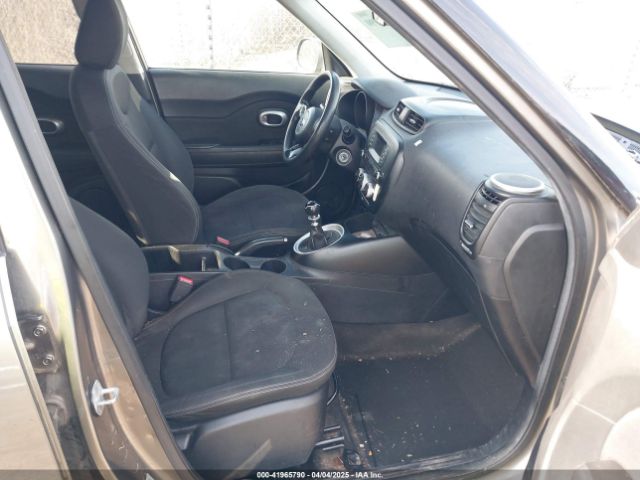KNDJN2A26E7062485 KIA Soul