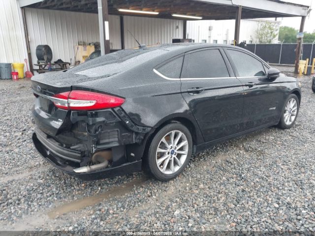 3FA6P0LU2HR358576 Ford Fusion Hybrid Se