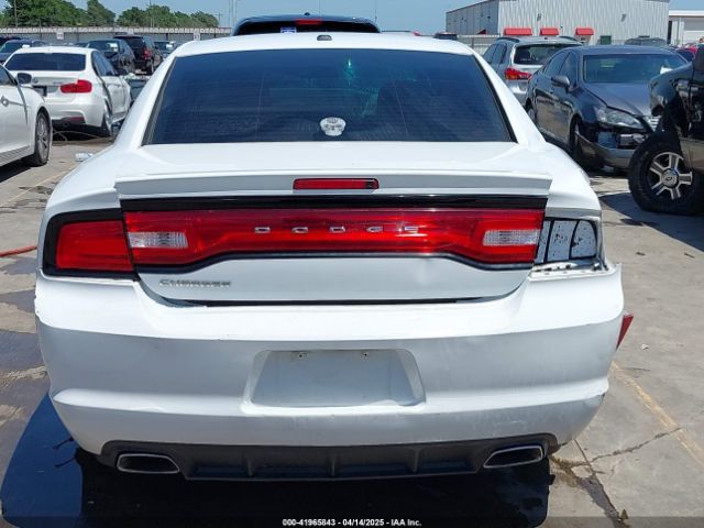 2C3CDXBG8EH128997 Dodge Charger Se