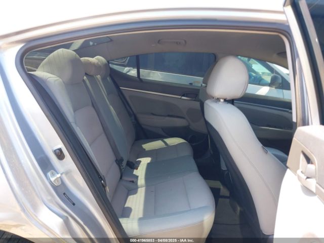 5NPD84LF1HH051622 Hyundai ELANTRA SE