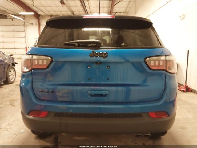 3C4NJDBB5JT298929 Jeep Compass Altitude 4x4