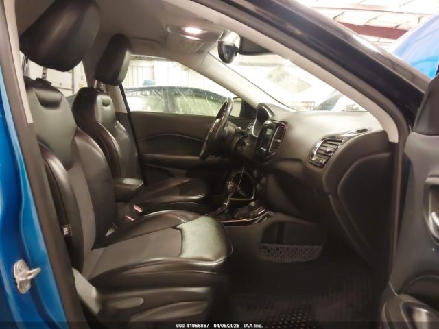 3C4NJDBB5JT298929 Jeep Compass Altitude 4x4