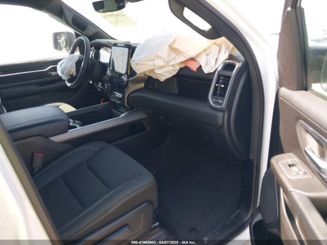 2025 RAM 1500 1C6RREFG6SN534289 Photo 4