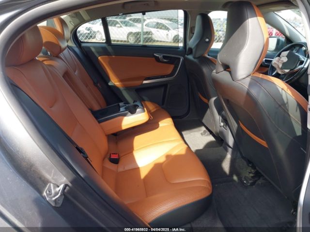 LYV612TM2GB101135 Volvo S60 Inscription T5 Platinum