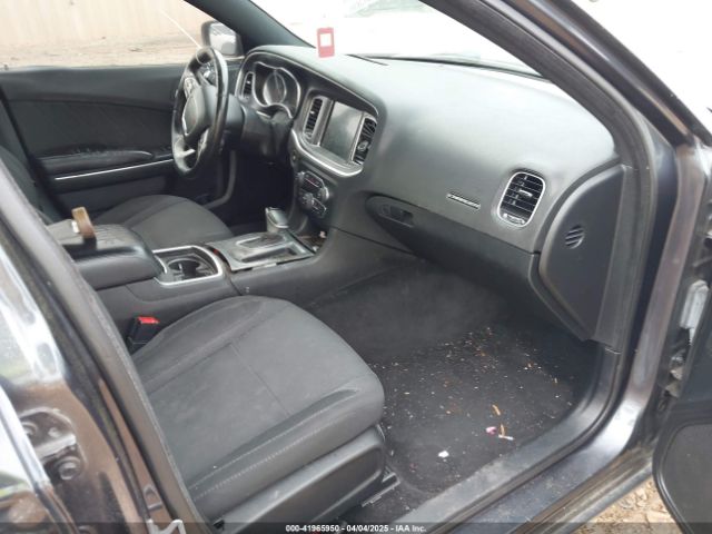 2C3CDXHG6GH174063 Dodge Charger Sxt