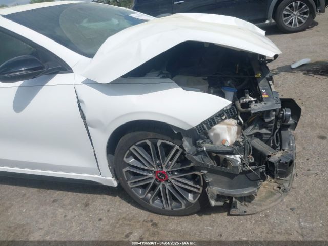 3KPF44AC7ME318340 KIA Forte Gt Manual