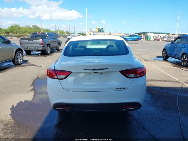 1C3CCCAB9FN742242 Chrysler 200 Limited