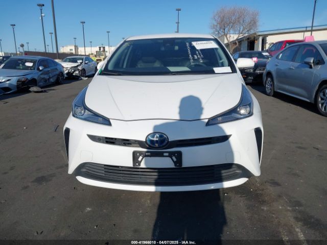JTDKAMFU0M3149875 Toyota Prius Le