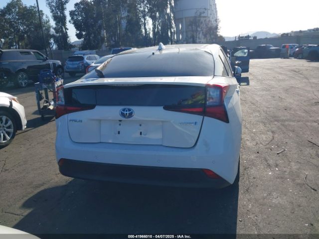 JTDKAMFU0M3149875 Toyota Prius Le