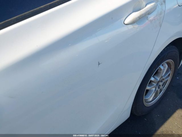 JTDKAMFU0M3149875 Toyota Prius Le