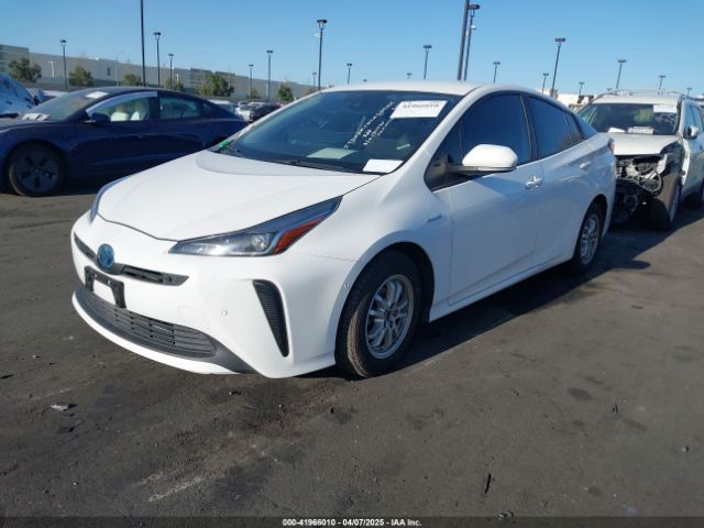 JTDKAMFU0M3149875 Toyota Prius Le