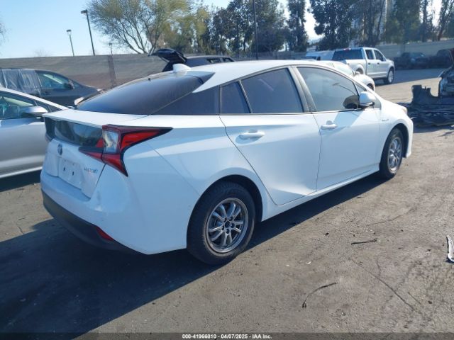 JTDKAMFU0M3149875 Toyota Prius Le