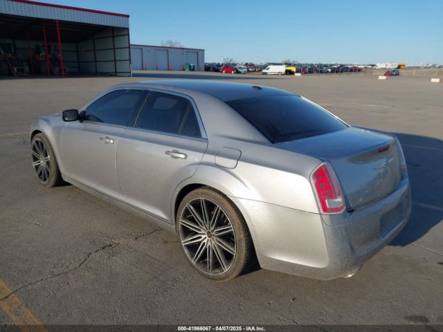 2013 CHRYSLER 300 2C3CCABT6DH716974 Photo 2