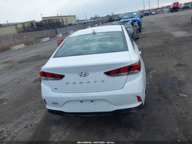 5NPE24AF2KH729813 Hyundai SONATA SE