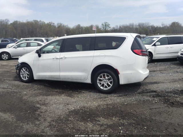 2C4RC1BGXSR521900 Chrysler Pacifica Select