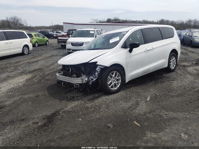 2C4RC1BGXSR521900 Chrysler Pacifica Select