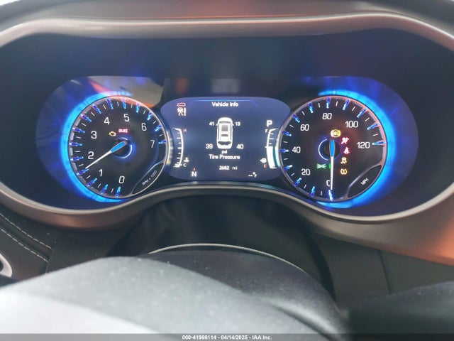 2C4RC1BGXSR521900 Chrysler Pacifica Select