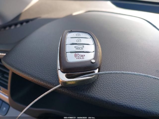 5NPD94LA5HH075360 Hyundai Elantra Eco