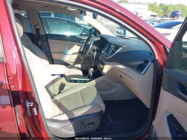2017 HYUNDAI TUCSON KM8J3CA29HU307924 Photo 4