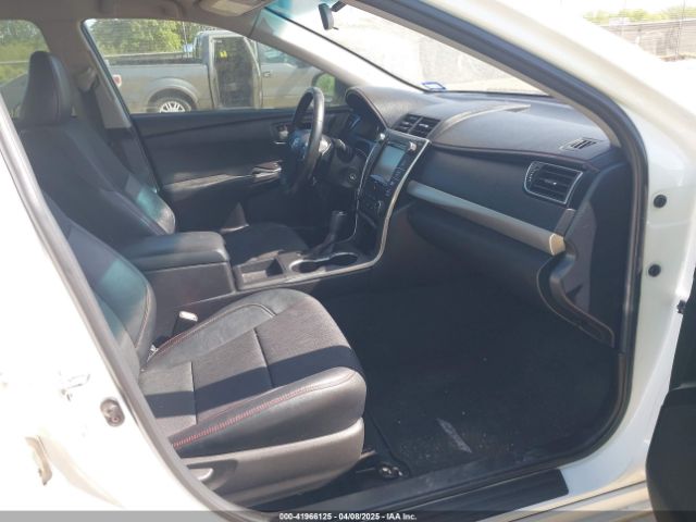 4T1BF1FK8GU533038 Toyota CAMRY SE