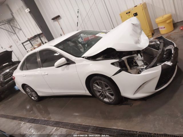 4T1BF1FK0FU056717 Toyota CAMRY SE