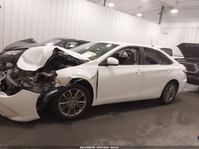 4T1BF1FK0FU056717 Toyota CAMRY SE