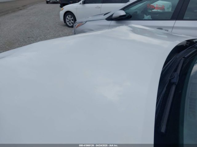 4T1BF1FK0FU056717 Toyota CAMRY SE
