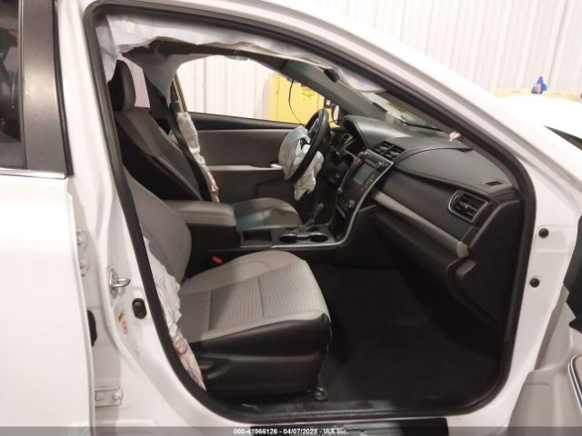 4T1BF1FK0FU056717 Toyota CAMRY SE