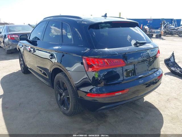 WA1BNAFY2J2009912 Audi Q5 2.0t Premium/2.0t Tech Premium