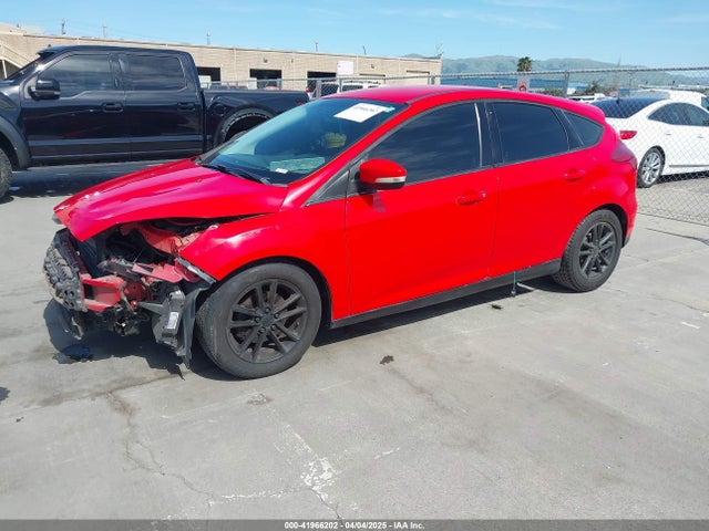 1FADP3K22HL224108 Ford FOCUS SE
