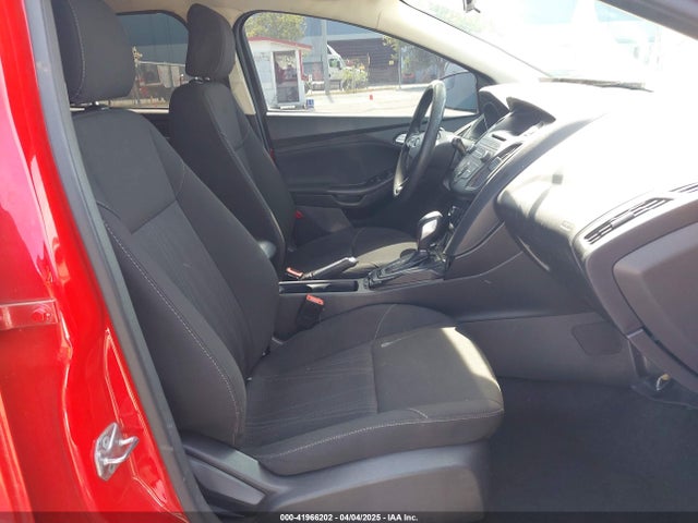 1FADP3K22HL224108 Ford FOCUS SE