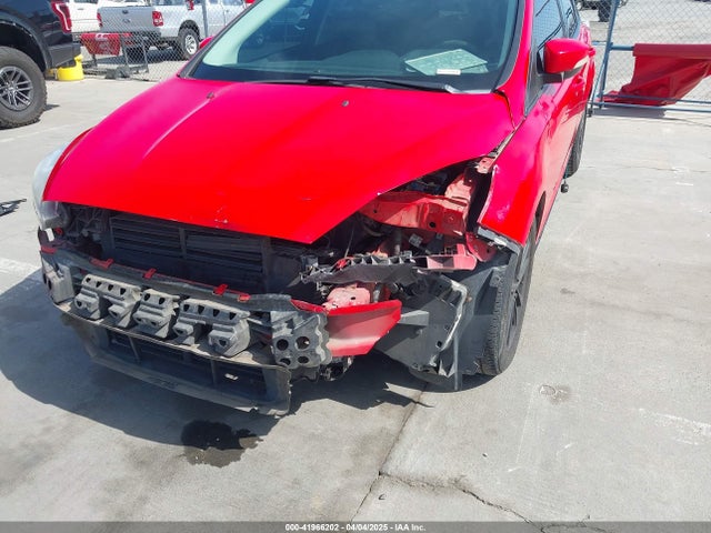 1FADP3K22HL224108 Ford FOCUS SE