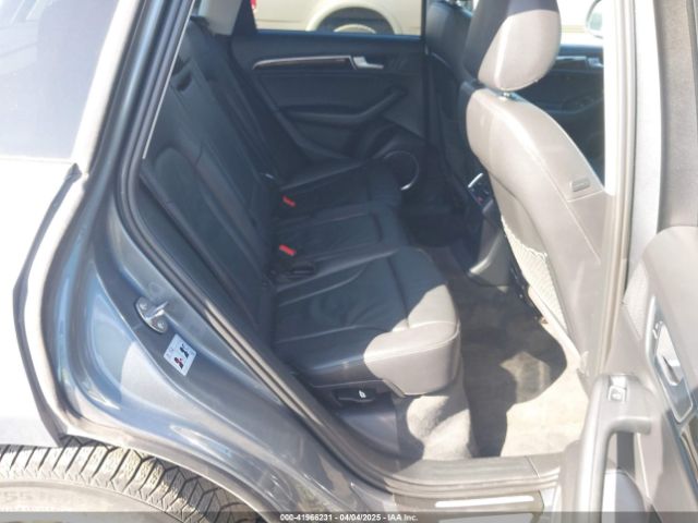 WA1LFAFP4EA046884 Audi Q5 2.0t Premium