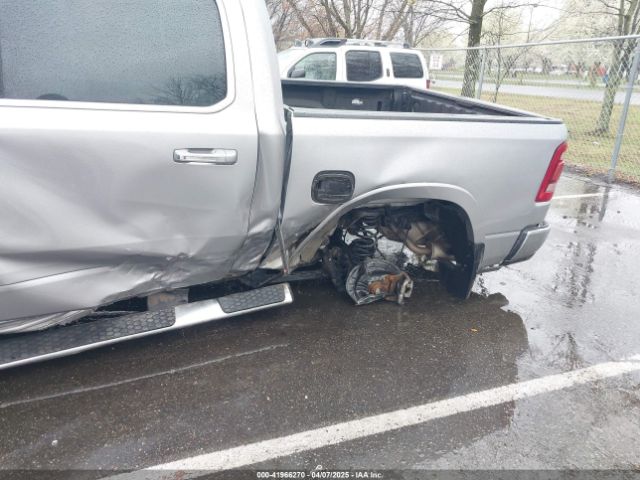 1C6SRFJT6MN580347 RAM 1500 Laramie  4x4 5'7 Box