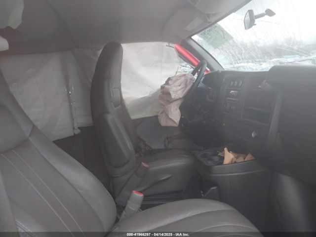 2013 CHEVROLET EXPRESS 3500 1GAZGZFA0D1175302 Photo 4