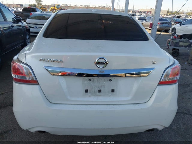 Nissan Altima 2.5 S 2015 1N4AL3AP6FC228428 Image 16