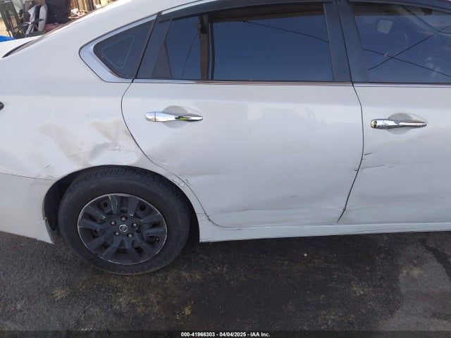 Nissan Altima 2.5 S 2015 1N4AL3AP6FC228428 Image 6