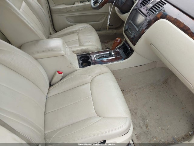 2008 CADILLAC DTS 1G6KD57948U147167 Photo 4