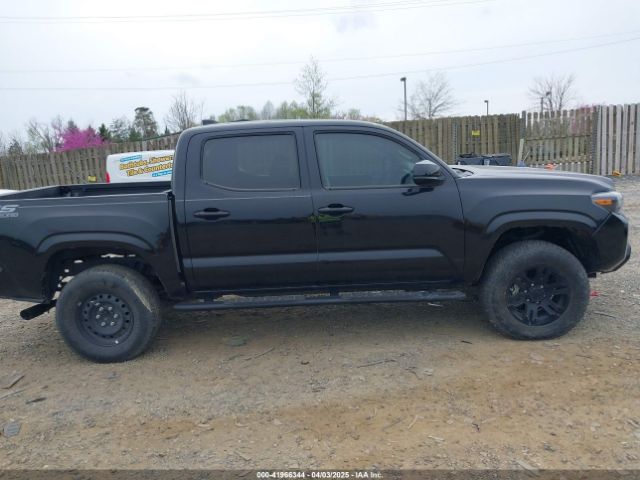 3TYCZ5AN8NT096091 Toyota Tacoma Sr V6