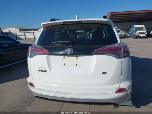 JTMNFREV9GJ069030 Toyota RAV4 SE