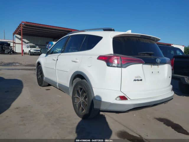 JTMNFREV9GJ069030 Toyota RAV4 SE