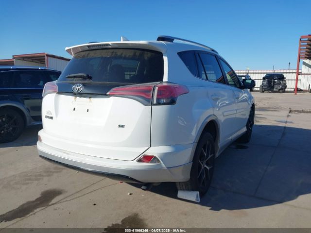 JTMNFREV9GJ069030 Toyota RAV4 SE