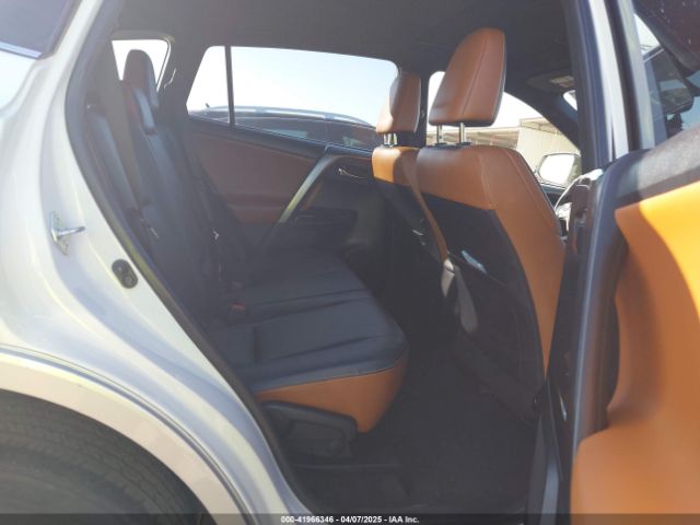 JTMNFREV9GJ069030 Toyota RAV4 SE